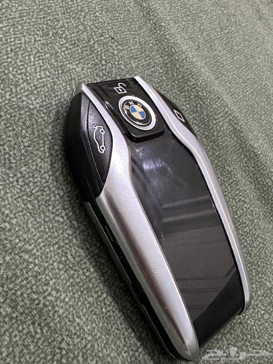 للبيع مفتاح شاشه بي ام دبليو اصلي 201664379152493953111