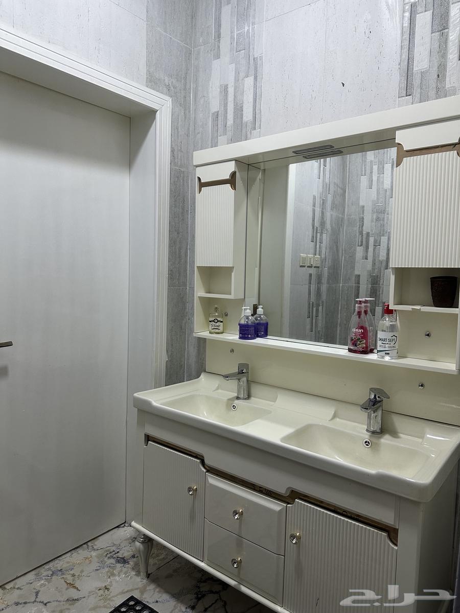 Cabin for rent or investment63613881870210114