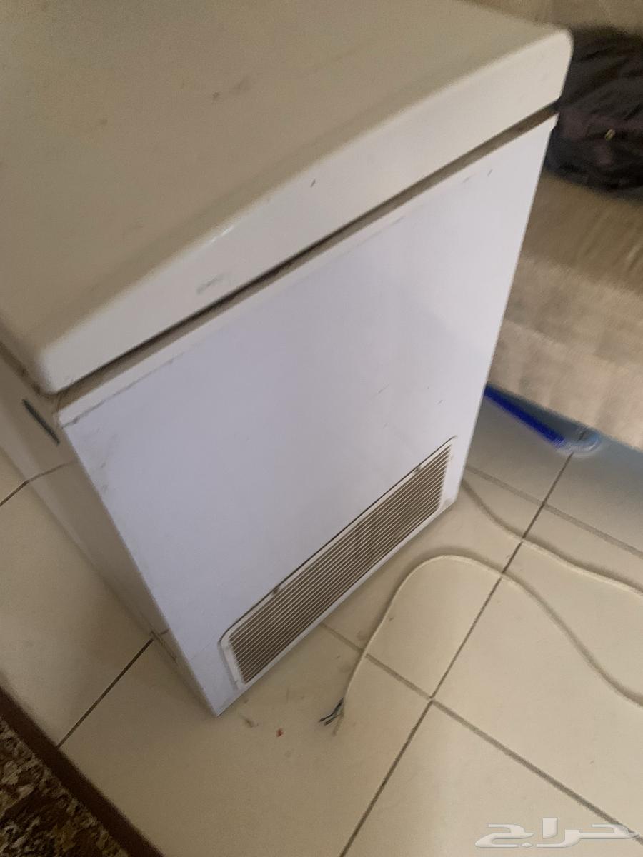 Floor freezer64385914893827110