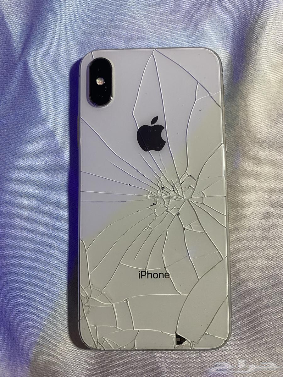 iPhone X Max with 65% battery and only back glass cracked on sum64378426127747110