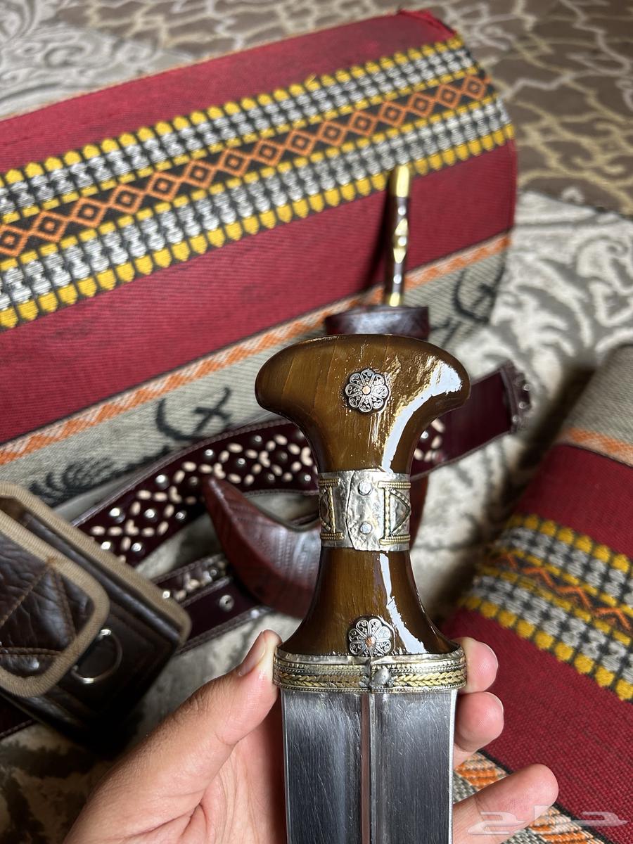 جنبيه نجرانيه قرن مصوعي فاخره   خاتم عقيق يماني كرزي مزعفر64381754326017114