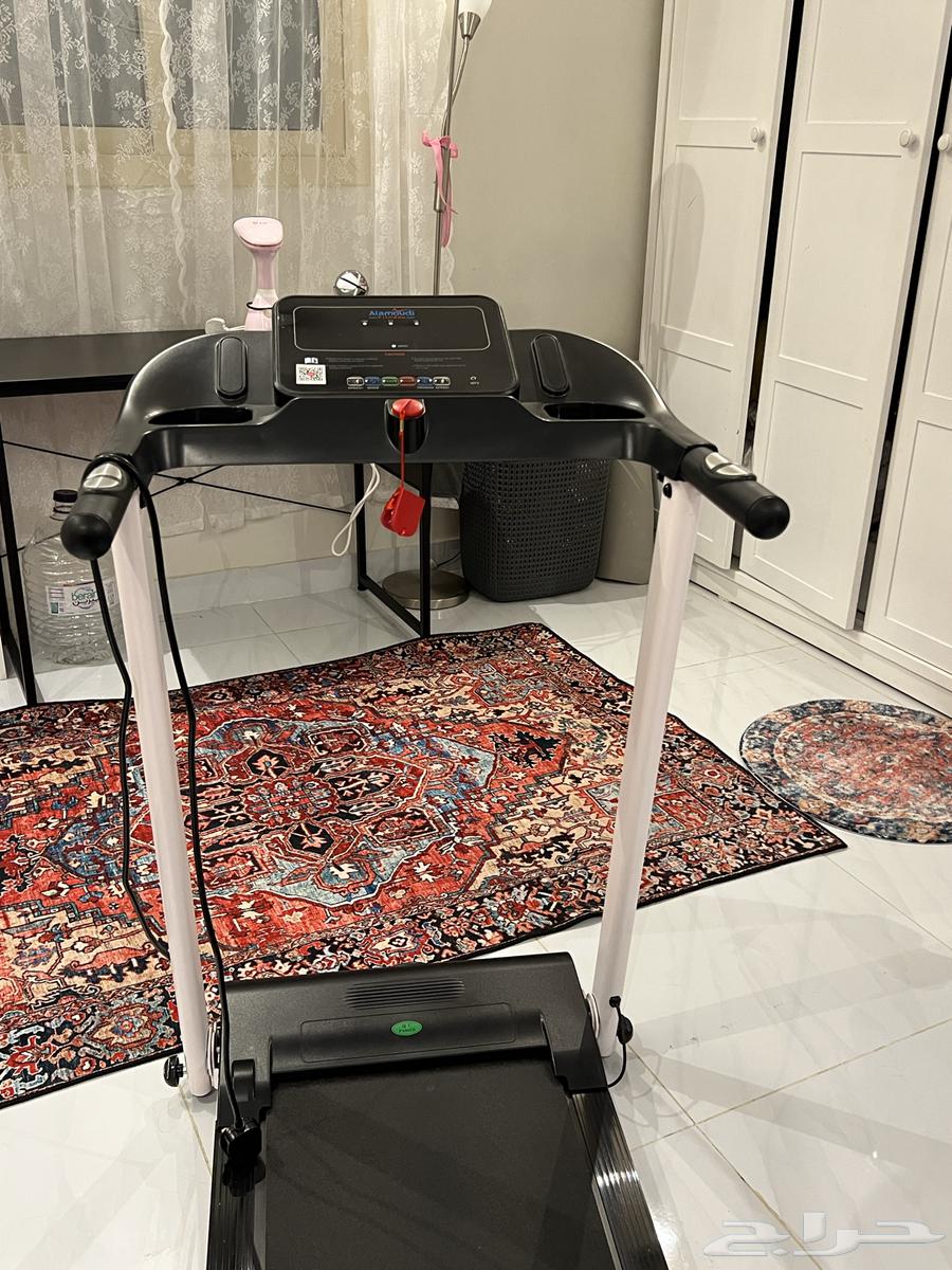 Clean treadmill, very easy to use64390277866369114