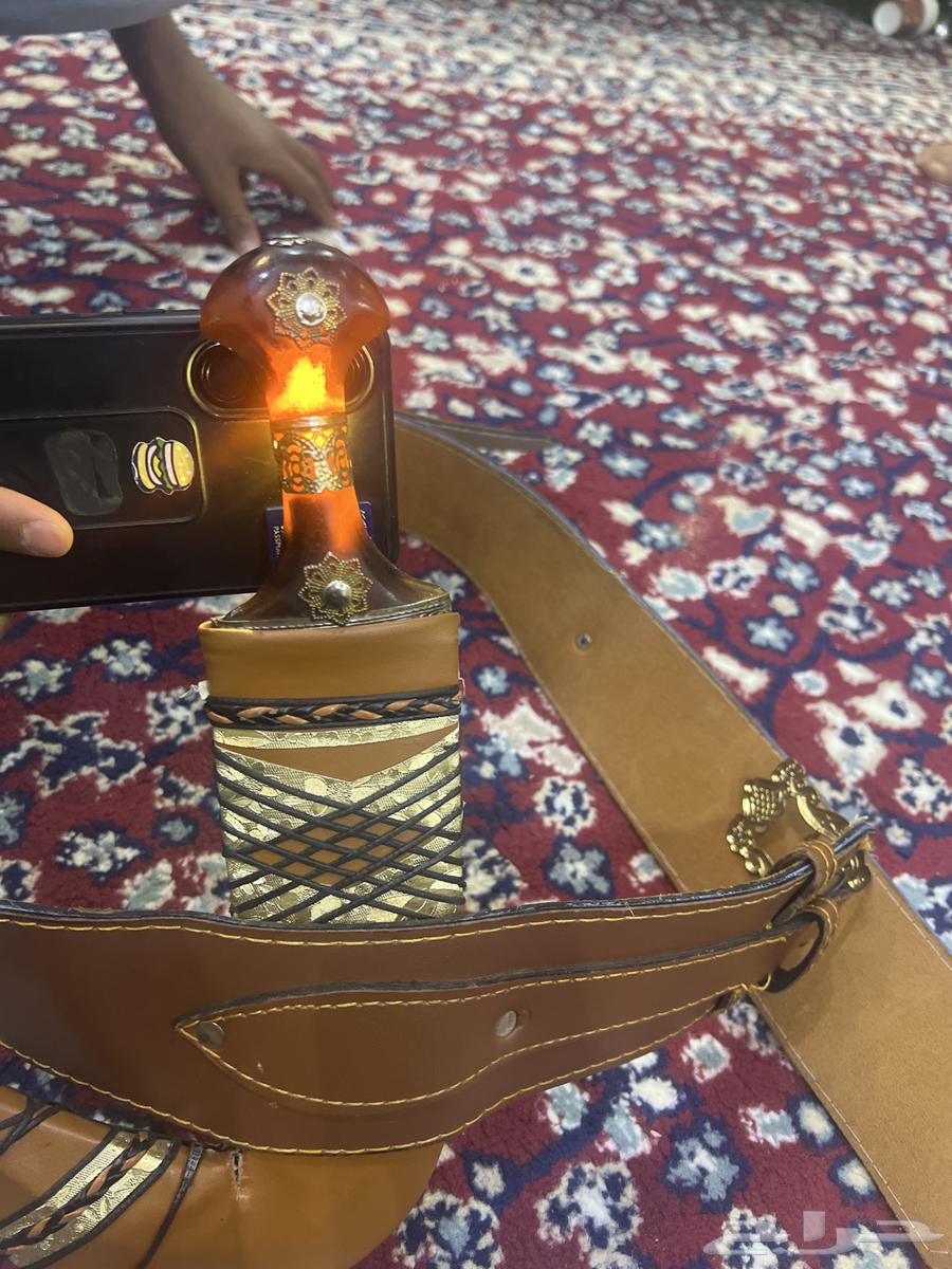 جنبيه صنعاني للبيع64377710381314112