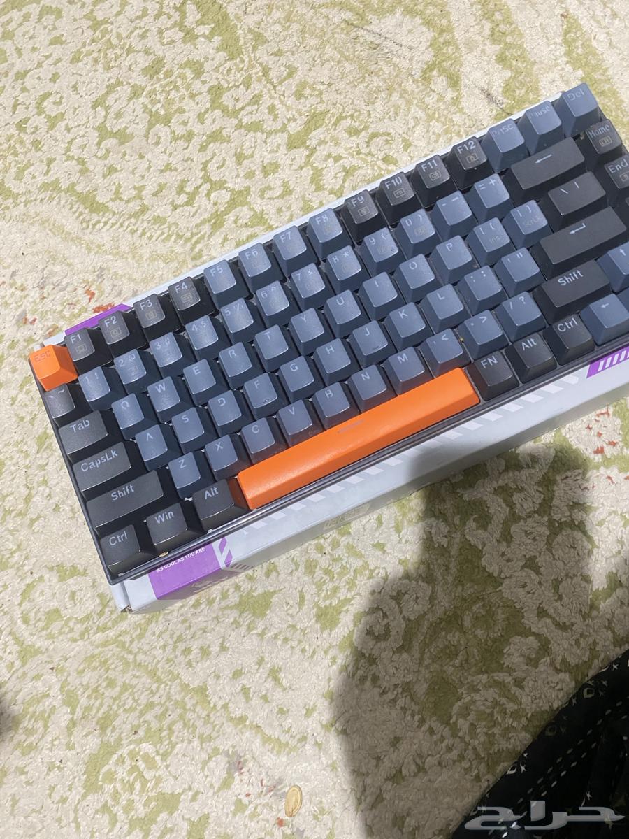 للبيع كيبورد قيمنق سويتش احمر64392114526977111