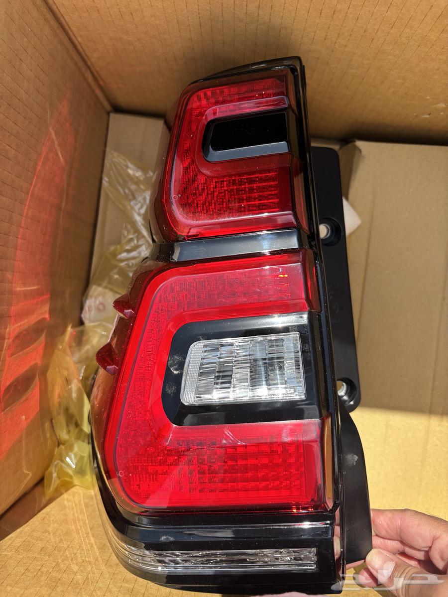 اسطب برادو يسار64526870688259110