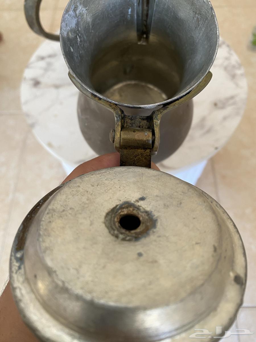 دلال للبيع64384521193603111