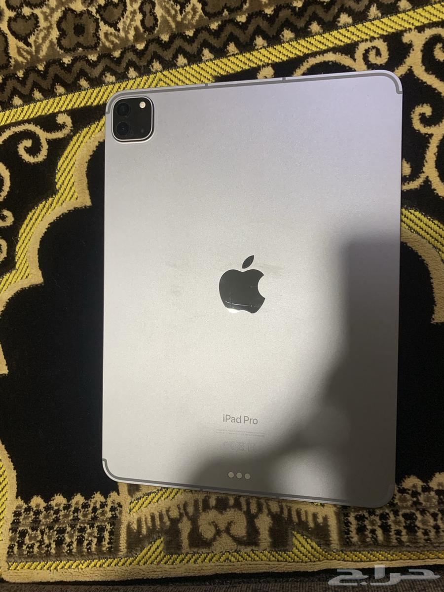 ايباد برو 11 انش64392223827458110