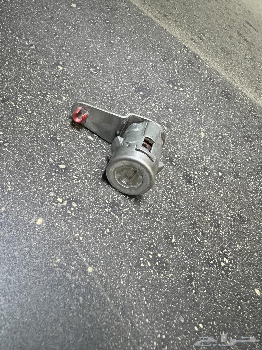 قفل باب خارجي جمس وتاهو من 2000 - 200664529533869187110