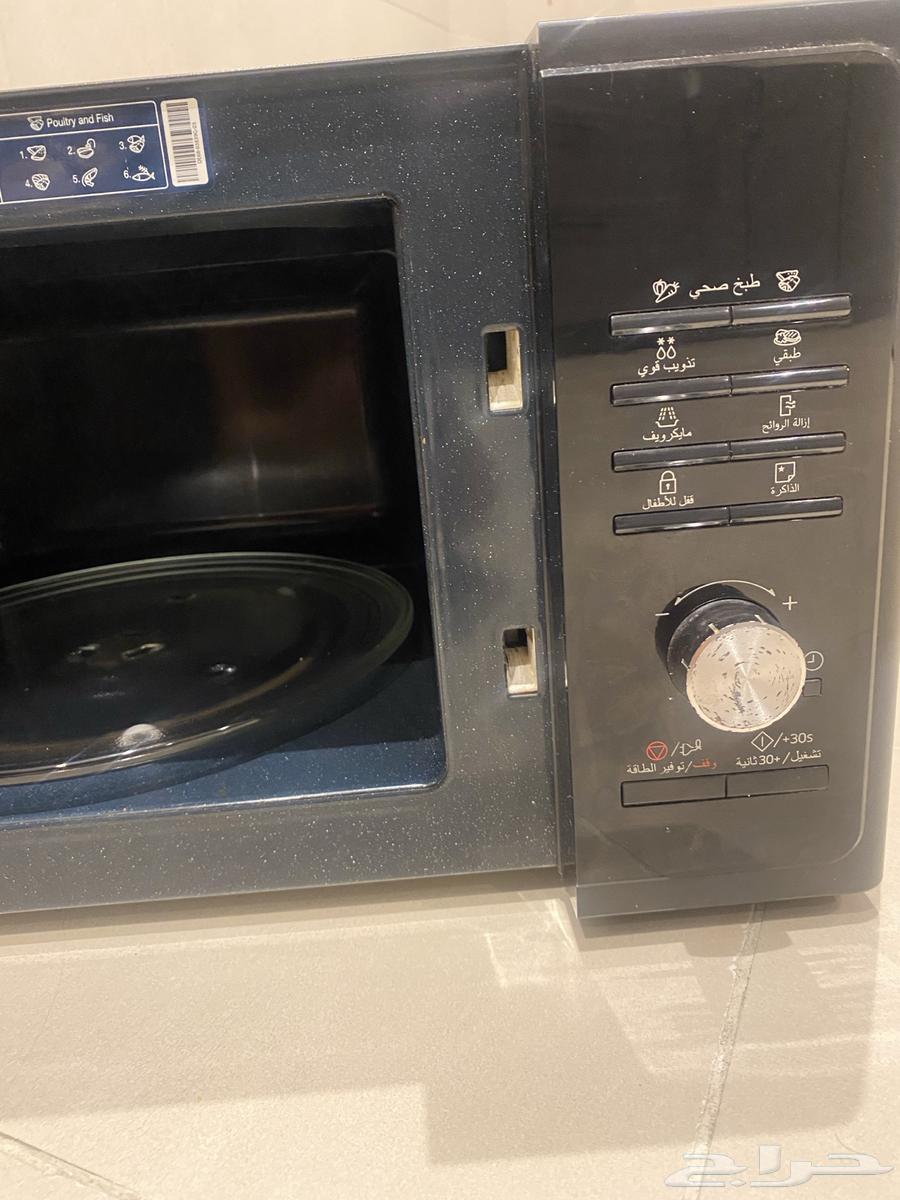 مايكروي  سامسونغ نظيف جدا سعة 23 لتر64388329932547112