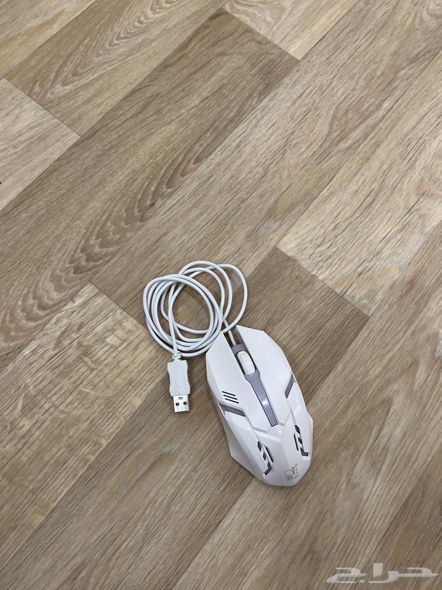 سوني فور مقابل سوني فايف عادي64381301537410112