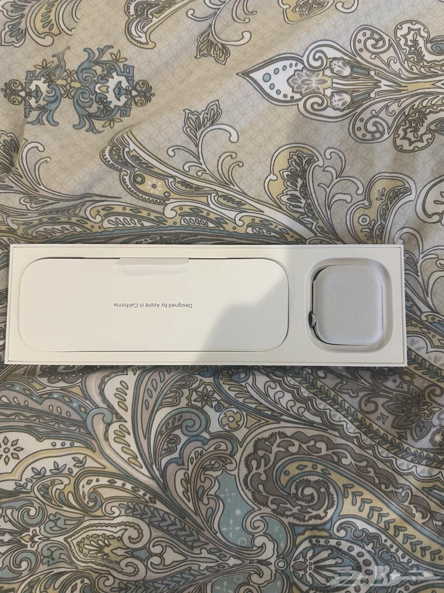 للبيع ساعة أبل 9 الجيل التاسع 44 ملم GPS فضي بسوار أزرق L64386473138179112