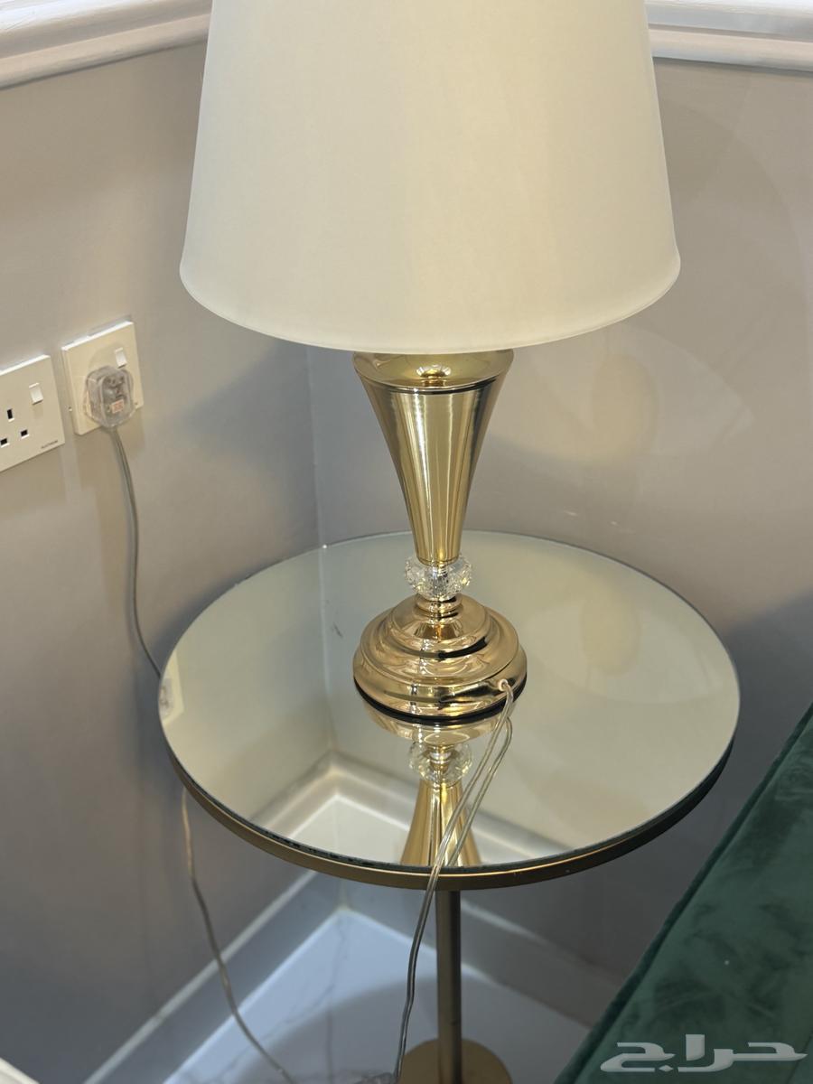 طاولات للبيع64387369296899112