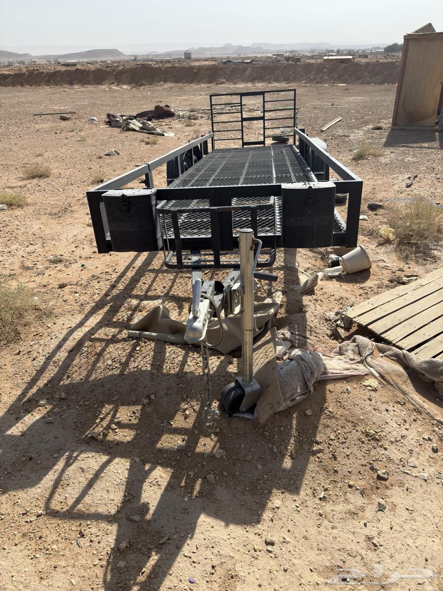 قلص شبه الجديد الطول 6 متر تقريبا لم يستعمل واجد للبيع64380737548801112