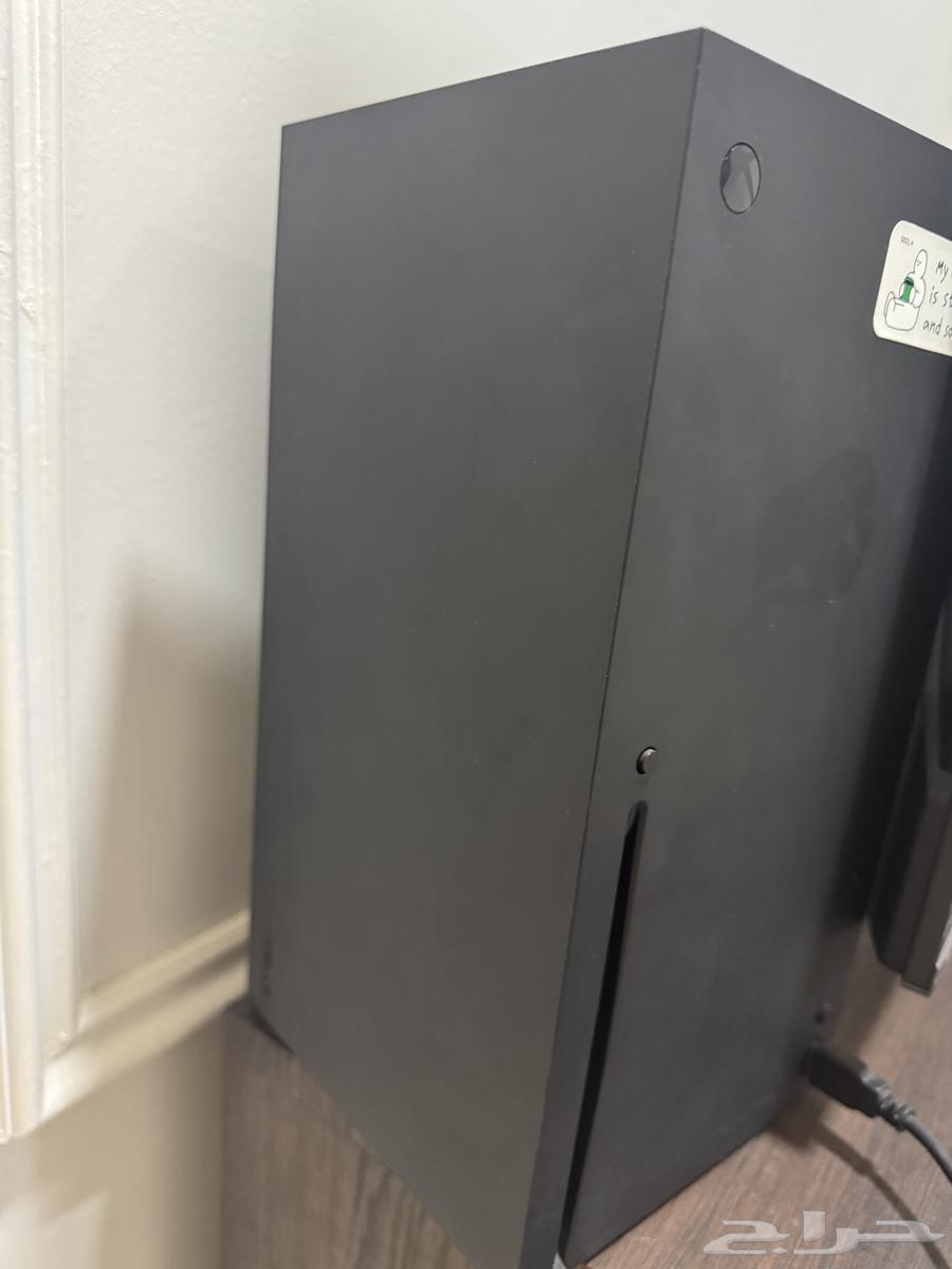 اكس بوكس سيريس x نظيف جدا64377900265731111