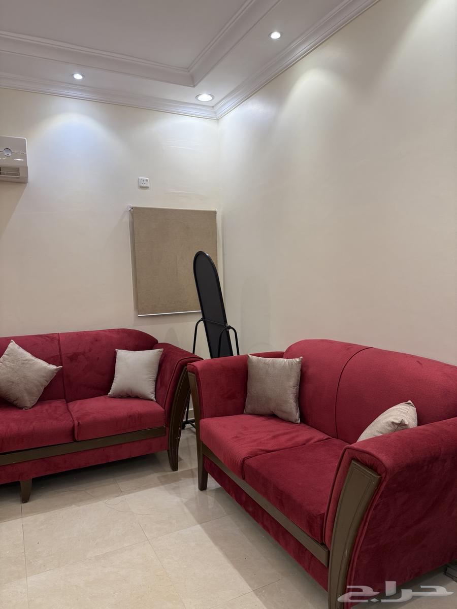 كنب احمر التنجيد جديد64378149607937110