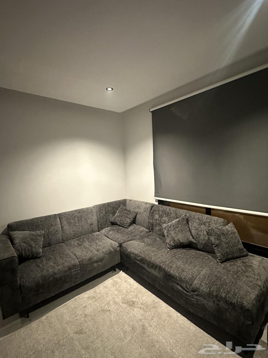 كنب للبيع مستعمل شبه جديد64388578400129110