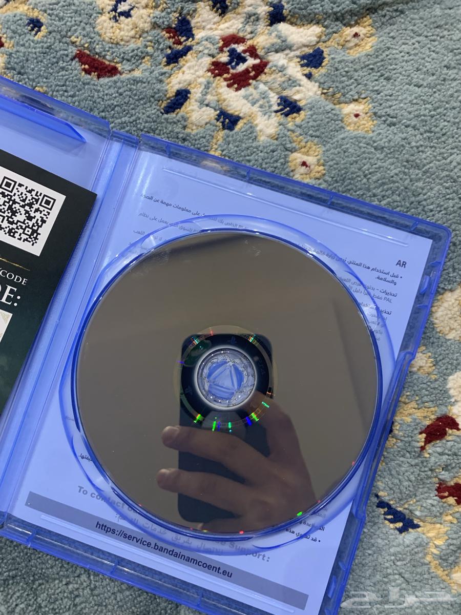 Clean and functional D-ring strap64381588939393112