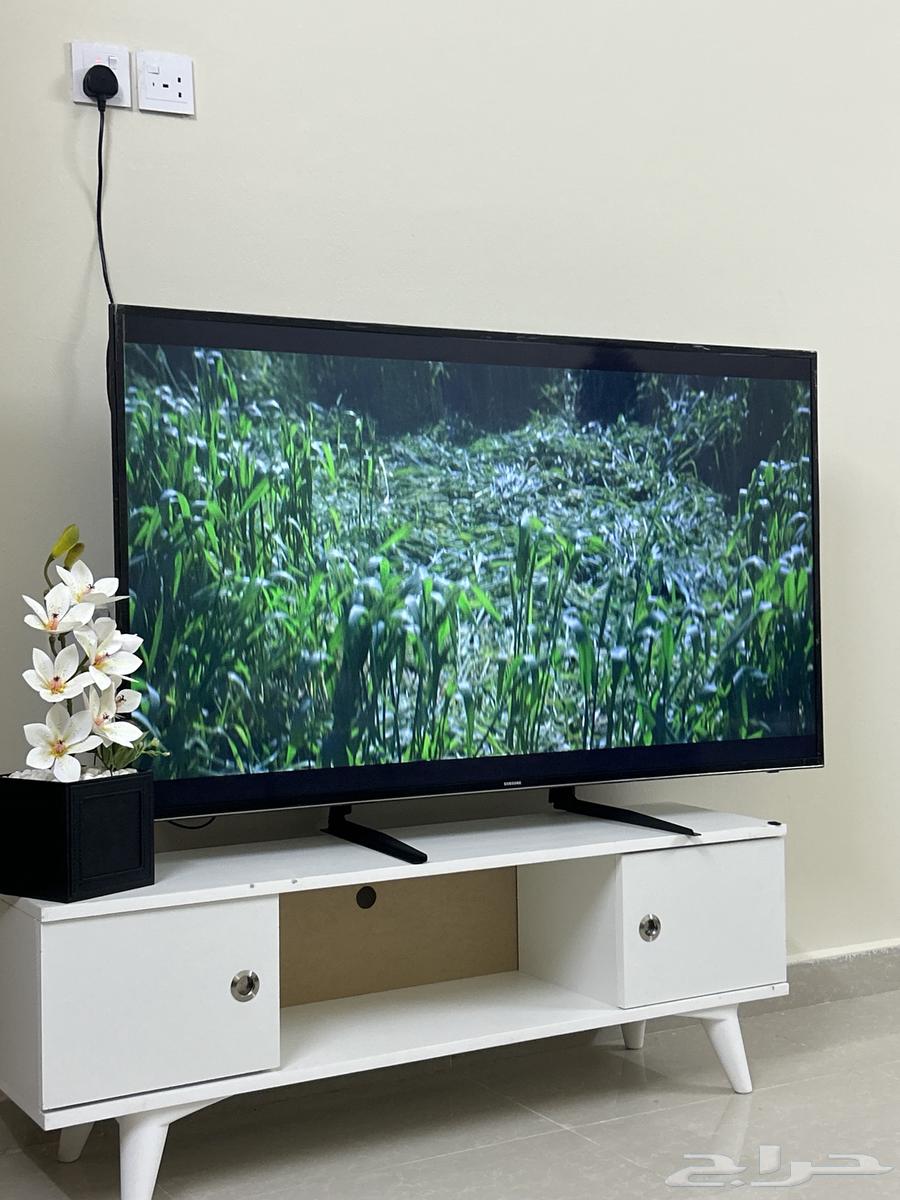 كنب للبيع   شاشه سامسونج 65 بوصه64388537111299112