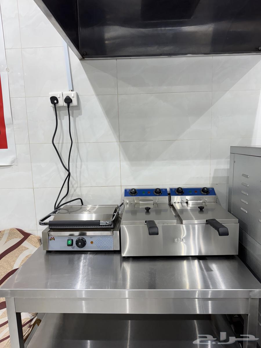 مطعم جاهز للايجار63614082202371114