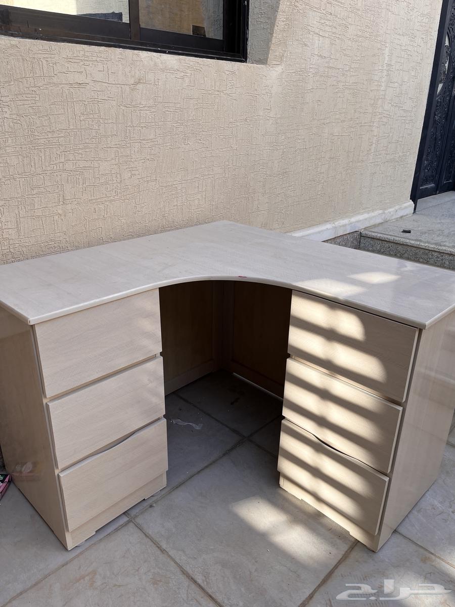 Library64387146003330110