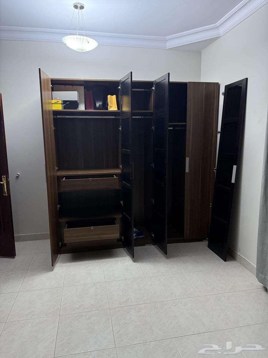 غرفة نوم مستعملة للبيع64386040388225111