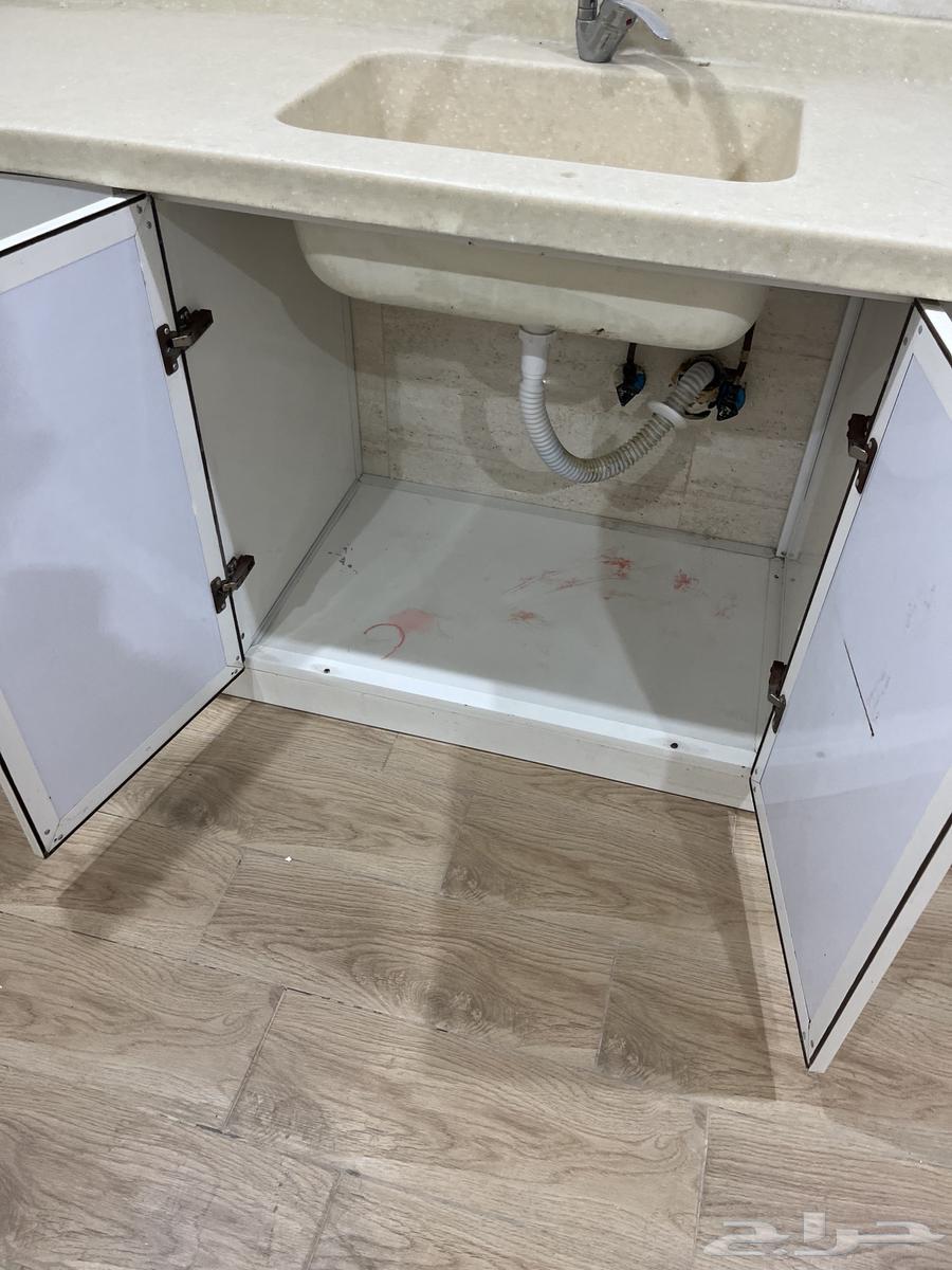 طقم مطبخ مستعمل للبيع64389736651650112