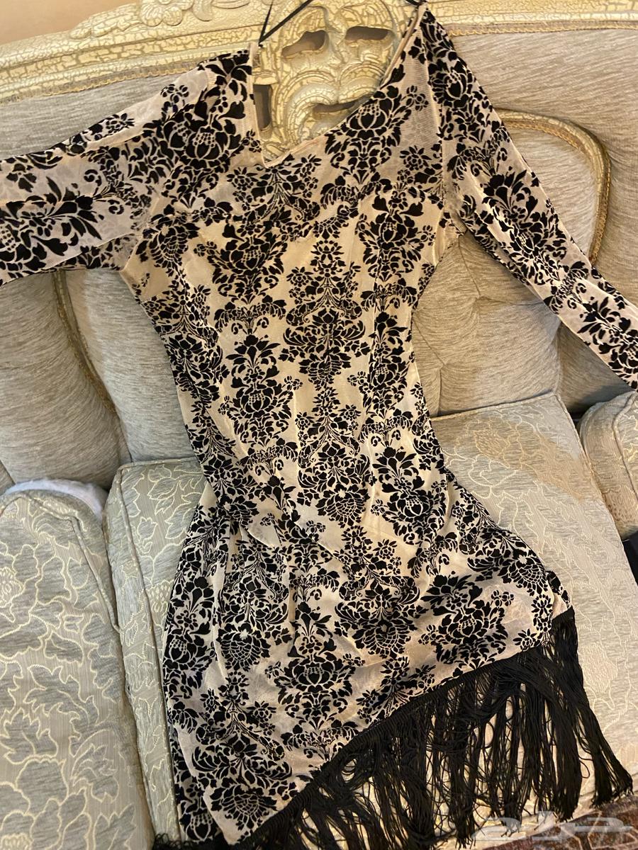 فستان ناعم ومختلف للبيع بسعر رمزي64380091722243111