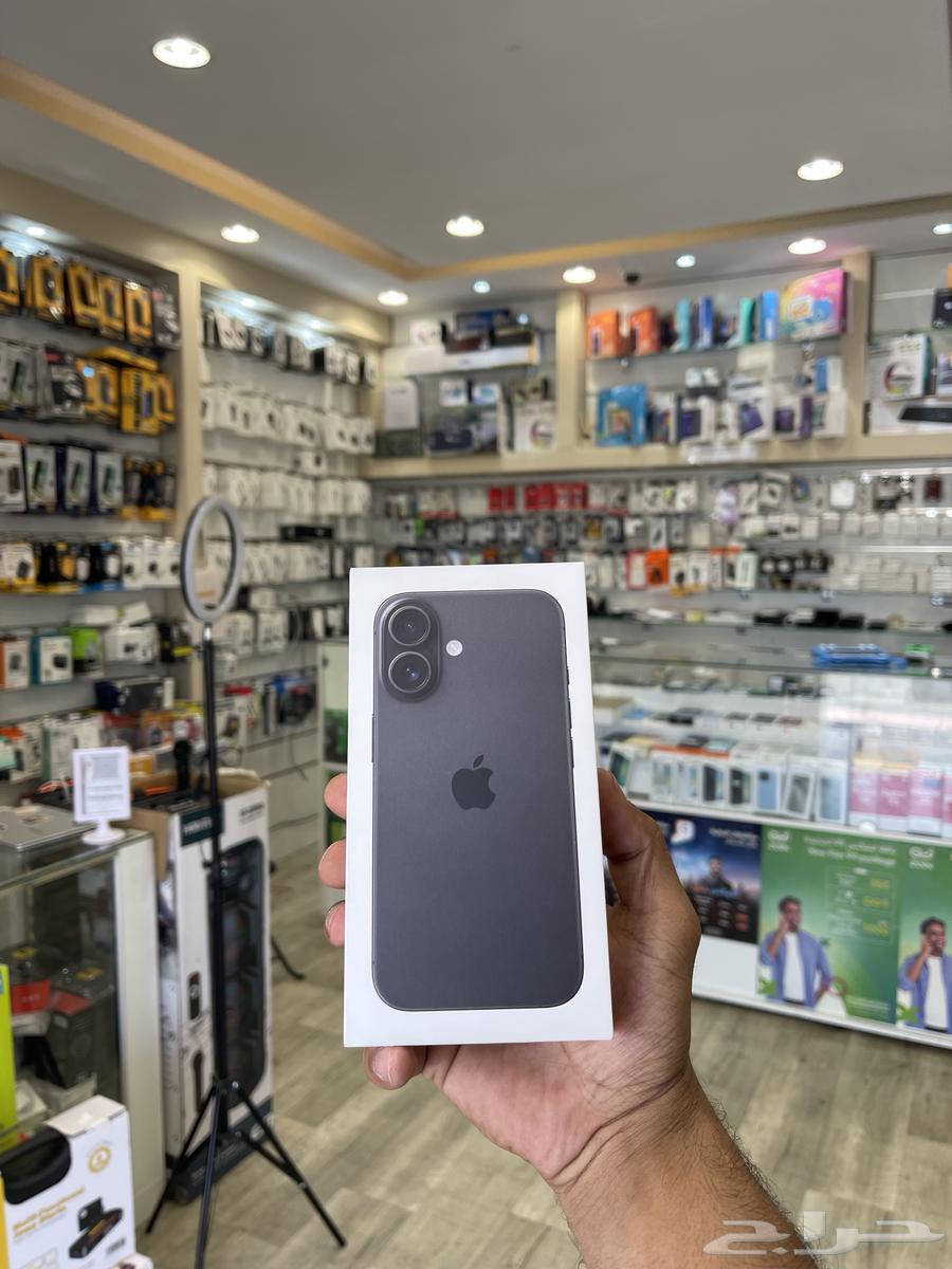 iPhone 16 Regular64381712633729110
