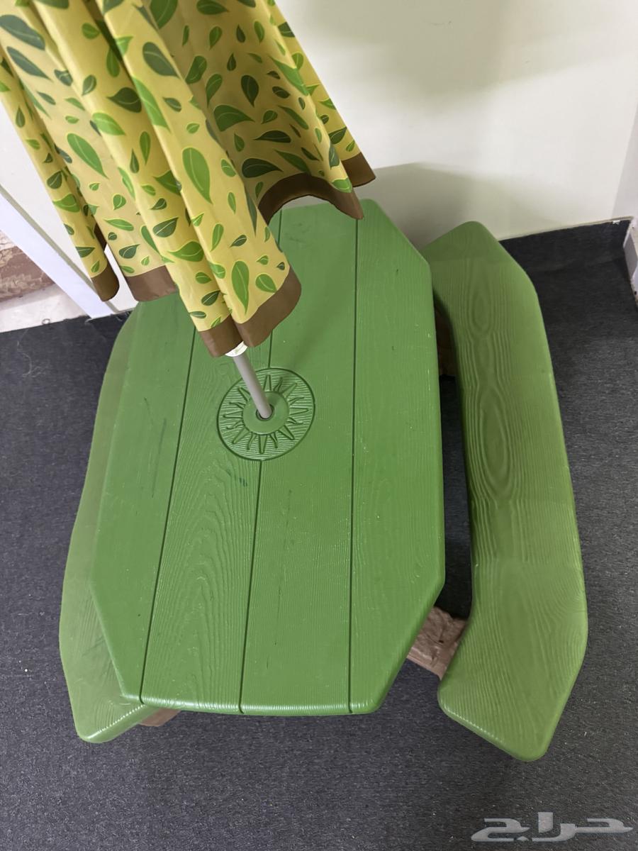 Children's table64392333435651111