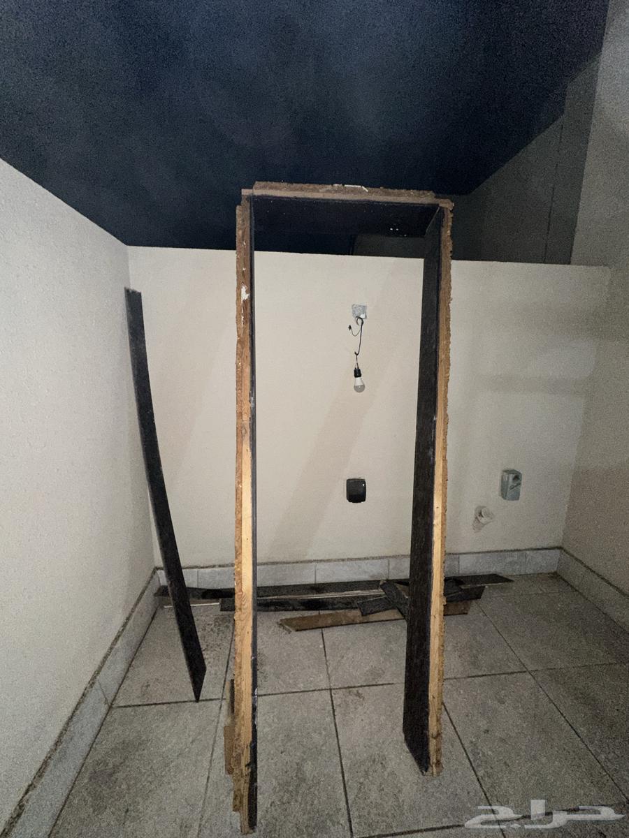 ابواب كامله للبيع جديده غير مستخدمه عدد 15 باب64387676458241112