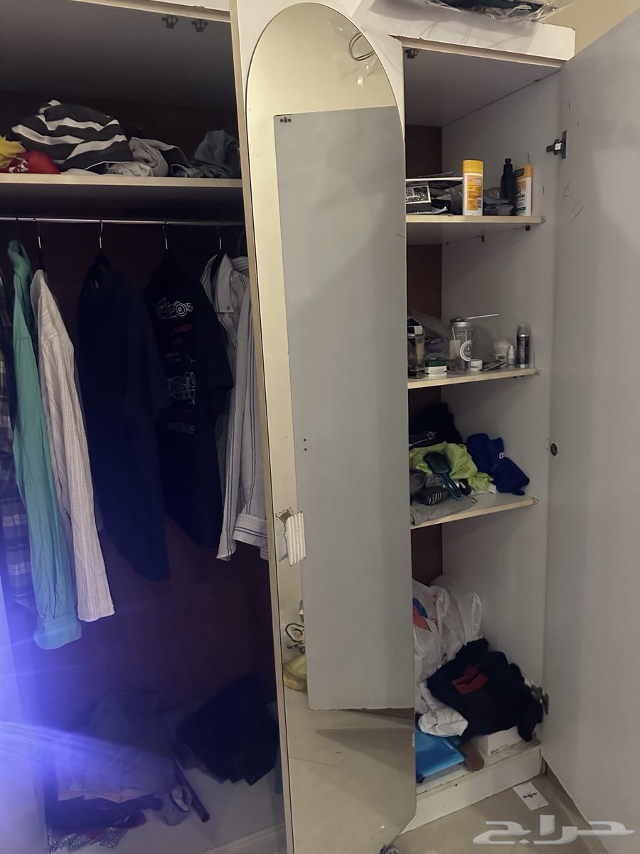 دولاب مستعمل حالة جيدة جدا64379747018626111