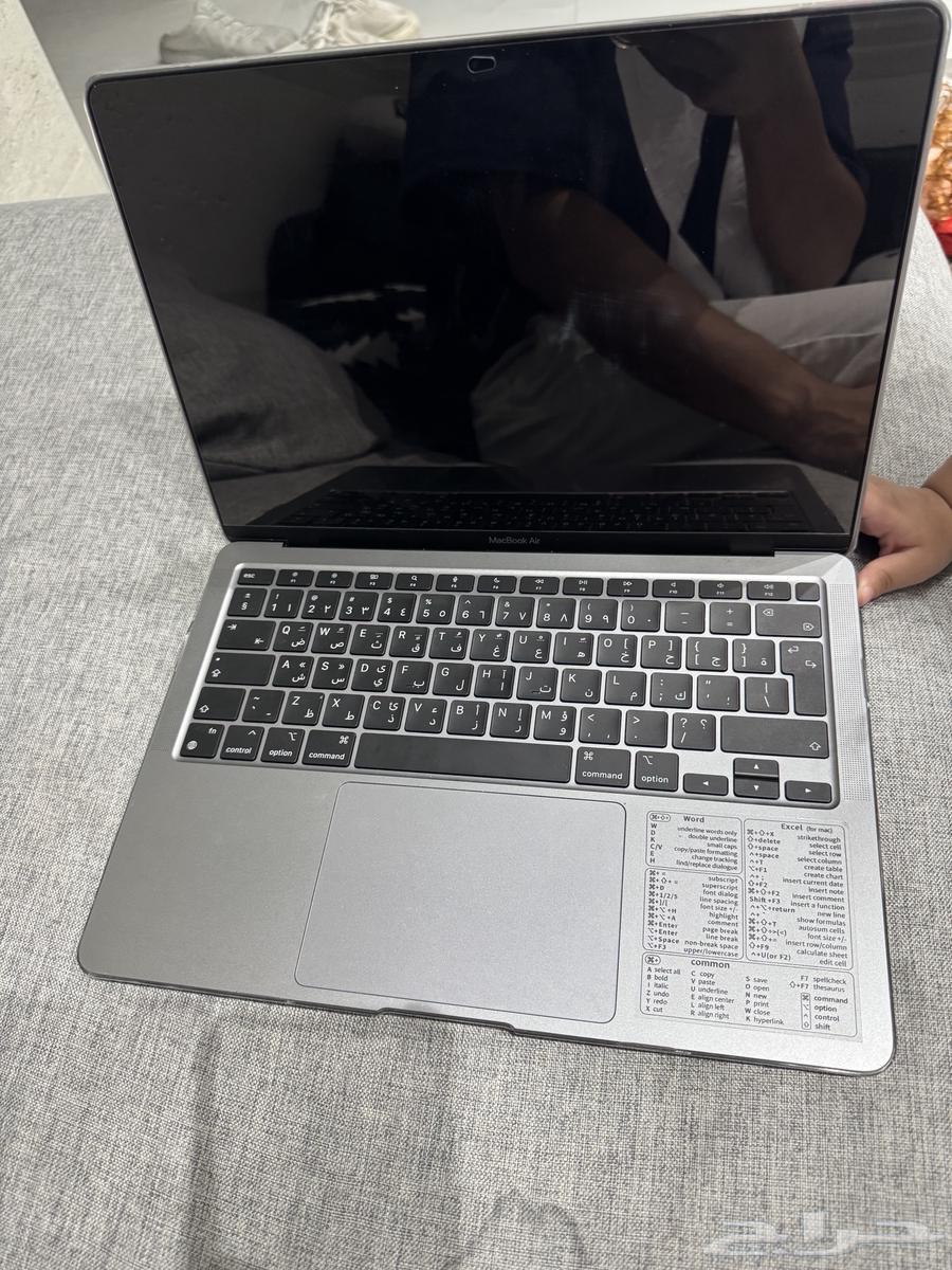 ماك بوك M164379297091586110