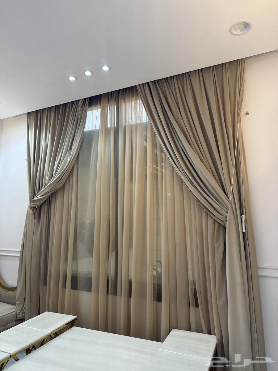 للبيع كنب مجلس متصل يسع 20 شخص و ستاره طاولات رخام64384925134849114