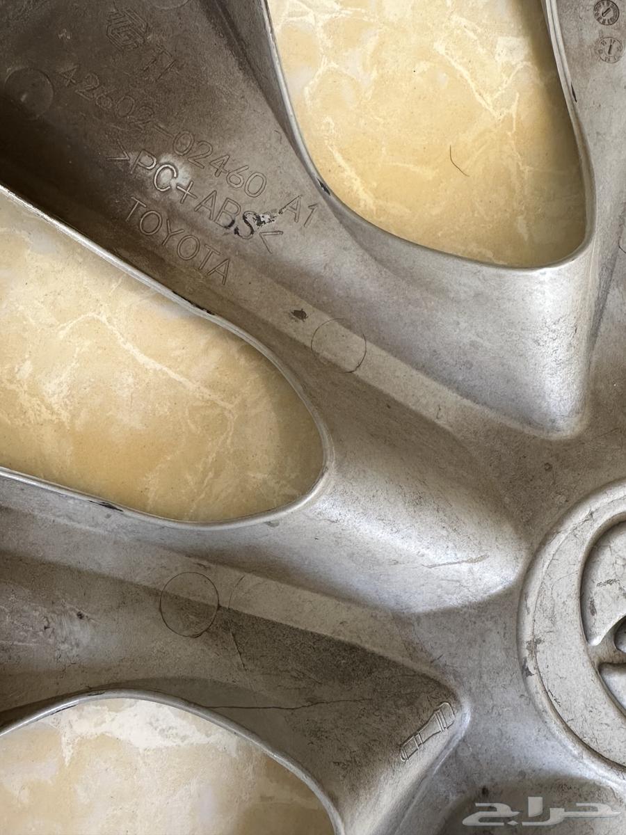 طيس كورولا 2014 -2019 اصلية وكالة64522345196801111