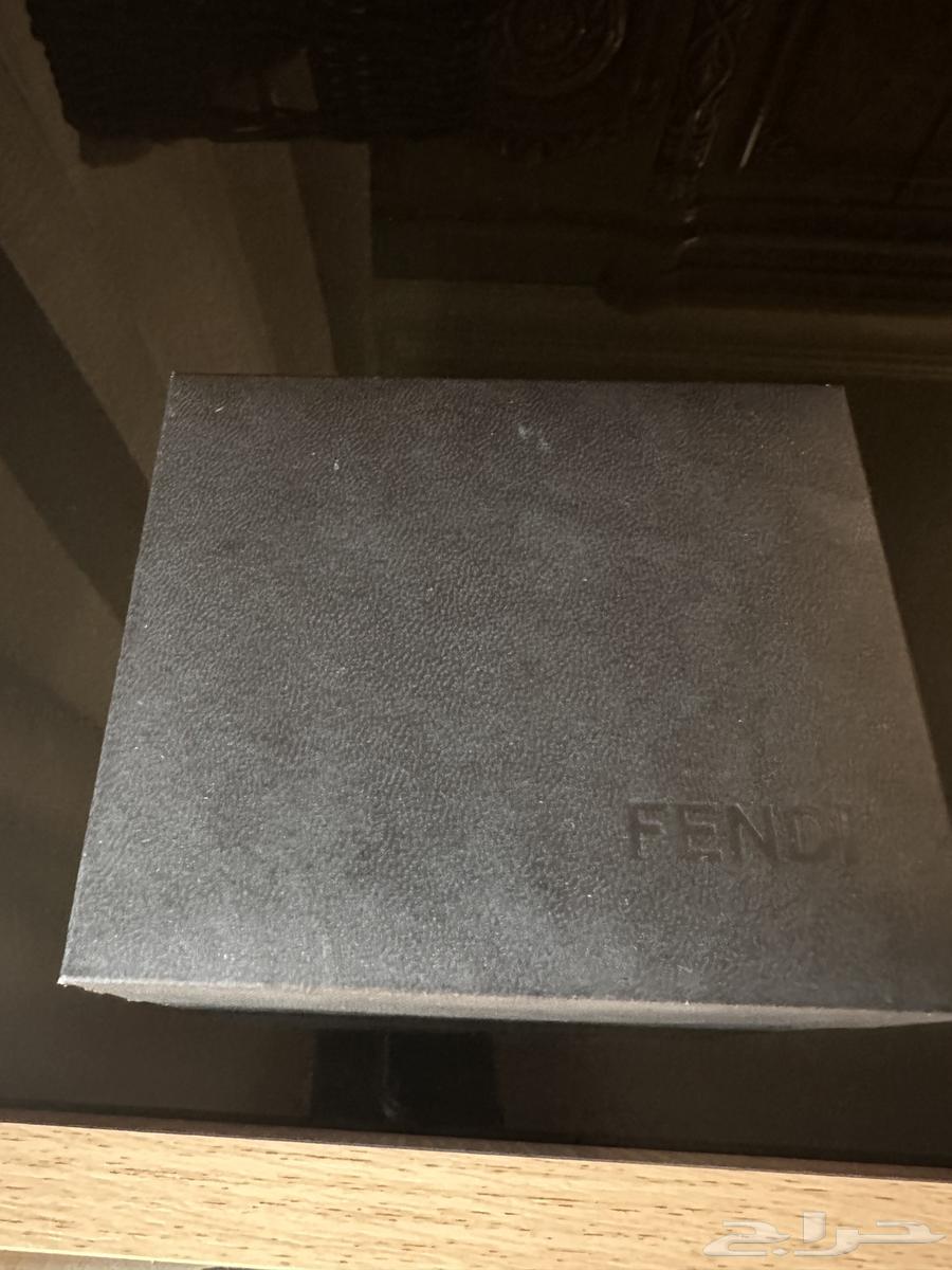 ساعة فندي للبيع64398785668225112