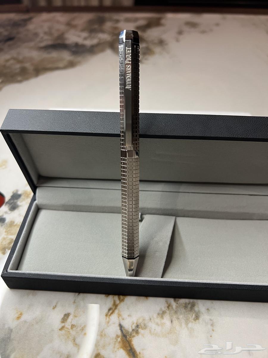 قلم اوديمار بيجيه فضي اصلي64377856144258112