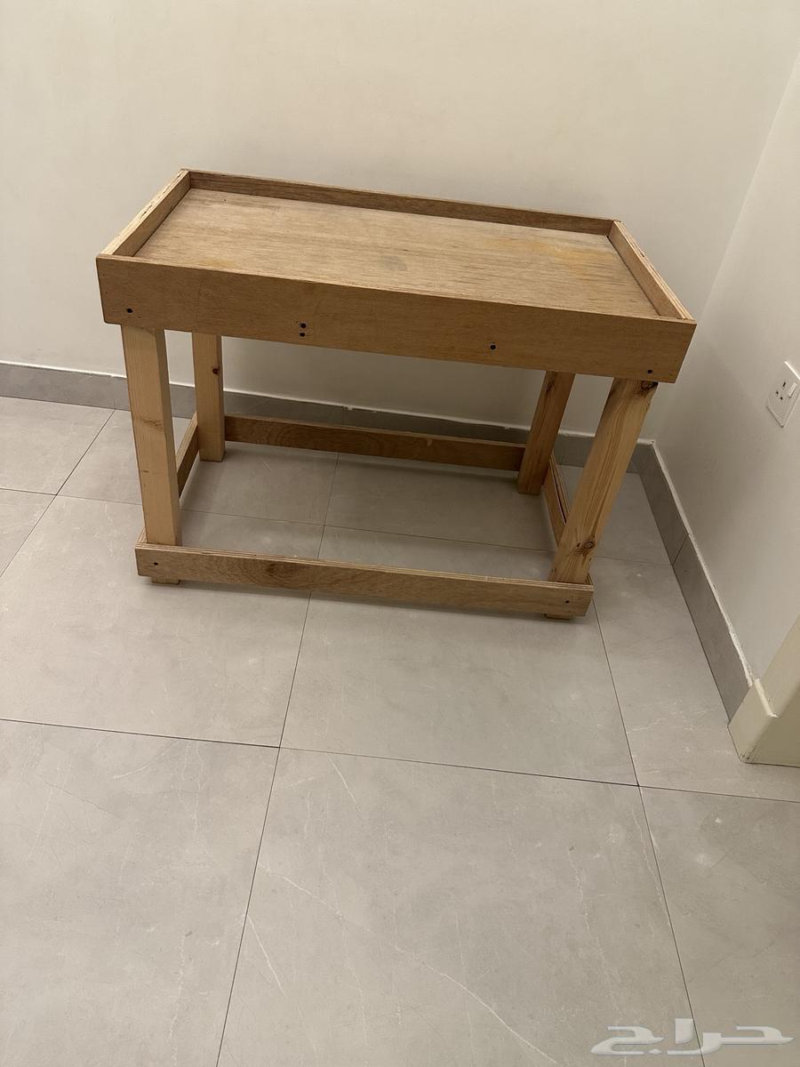 طاولة خشب شبهه جديدة64380609708802110