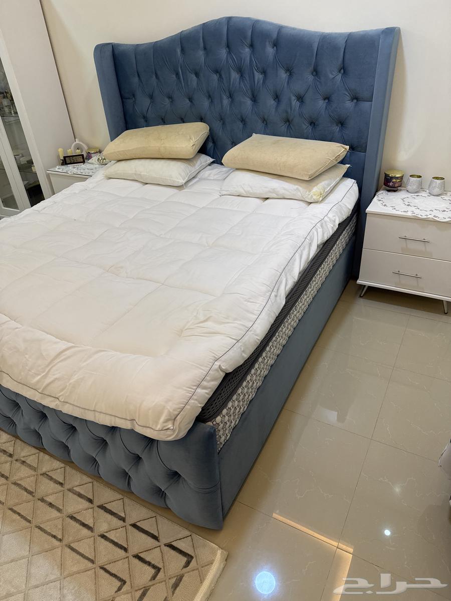 سرير للبيع64381082177026112