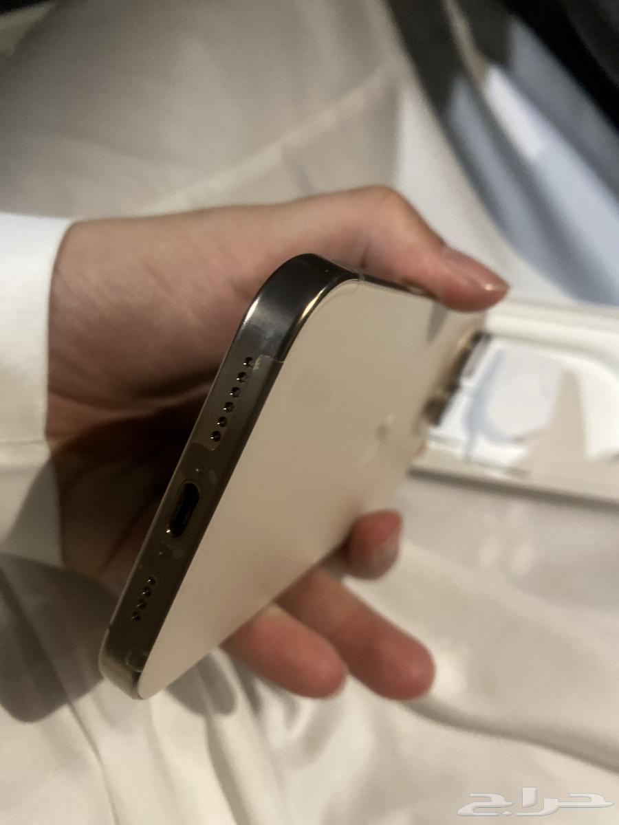 للبيع آيفون 16 برو ماكس صحراوي استخدام أيام64391388680579112