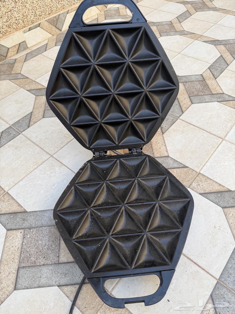 مكيف مركزي وشاشة تلفزيون واغراض اخرى64387327548033114