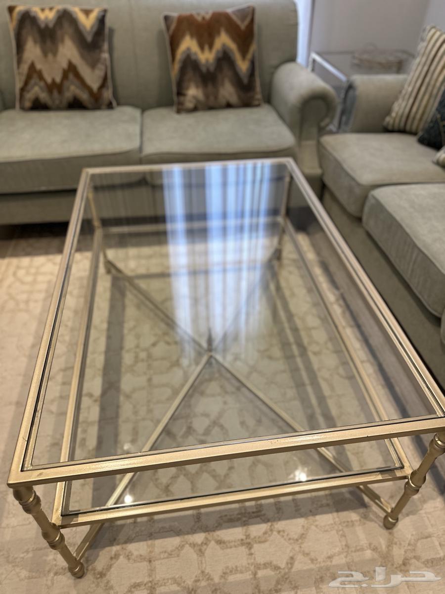للبيع طاولة قهوه أنيقه64385523446145112