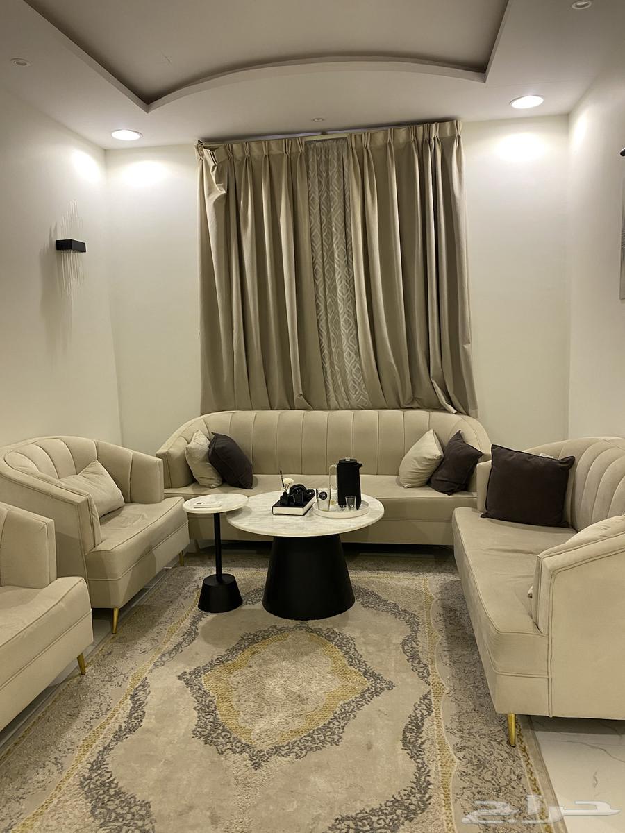 Sofa in excellent condition64388537058434110