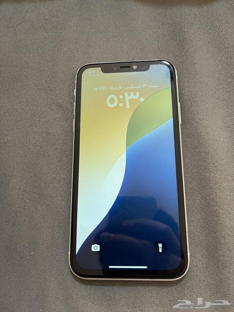 ايفون 11نضيف64385007795585111