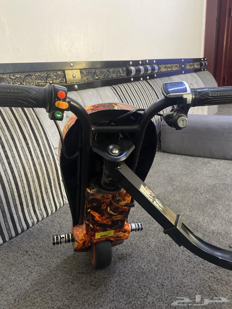 سكوتر كهربائي للبيع64385188322307112