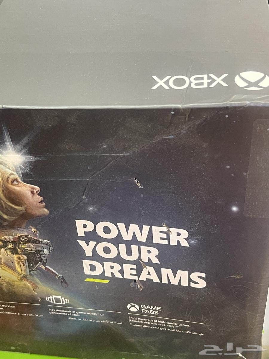 Xbox unused with its accessories64384591094658114