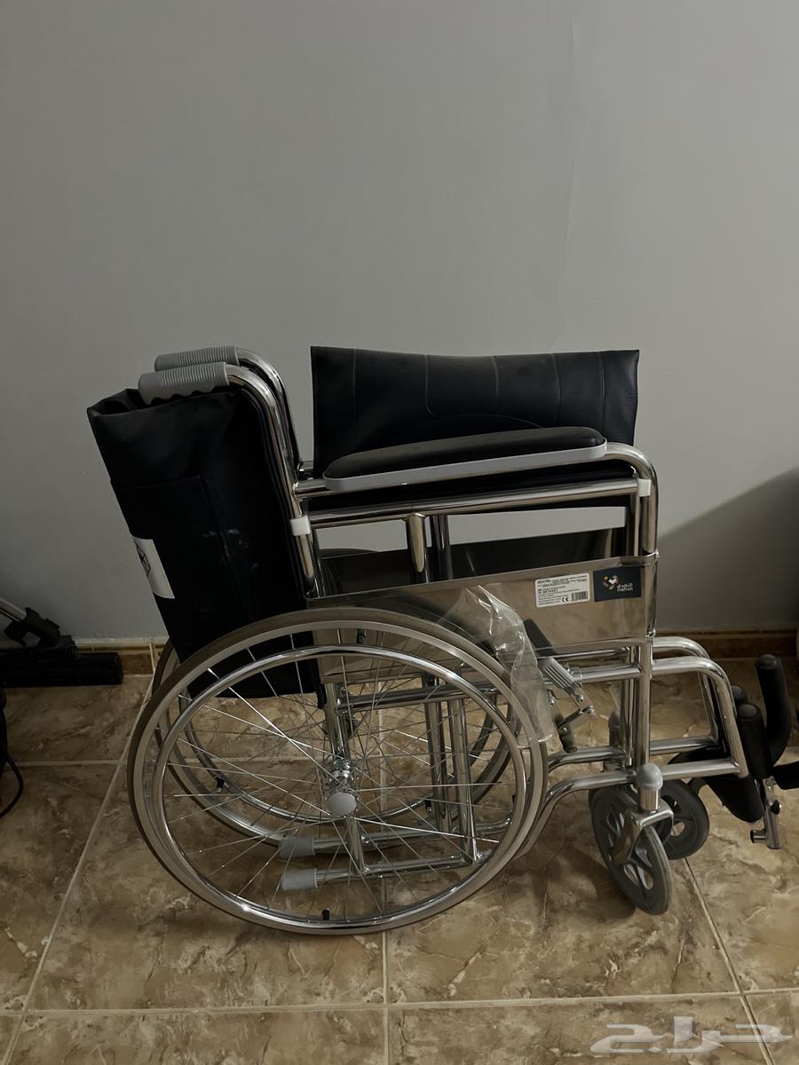 كرسي متحرك جديد استخدم مره واحدة64377374776451110