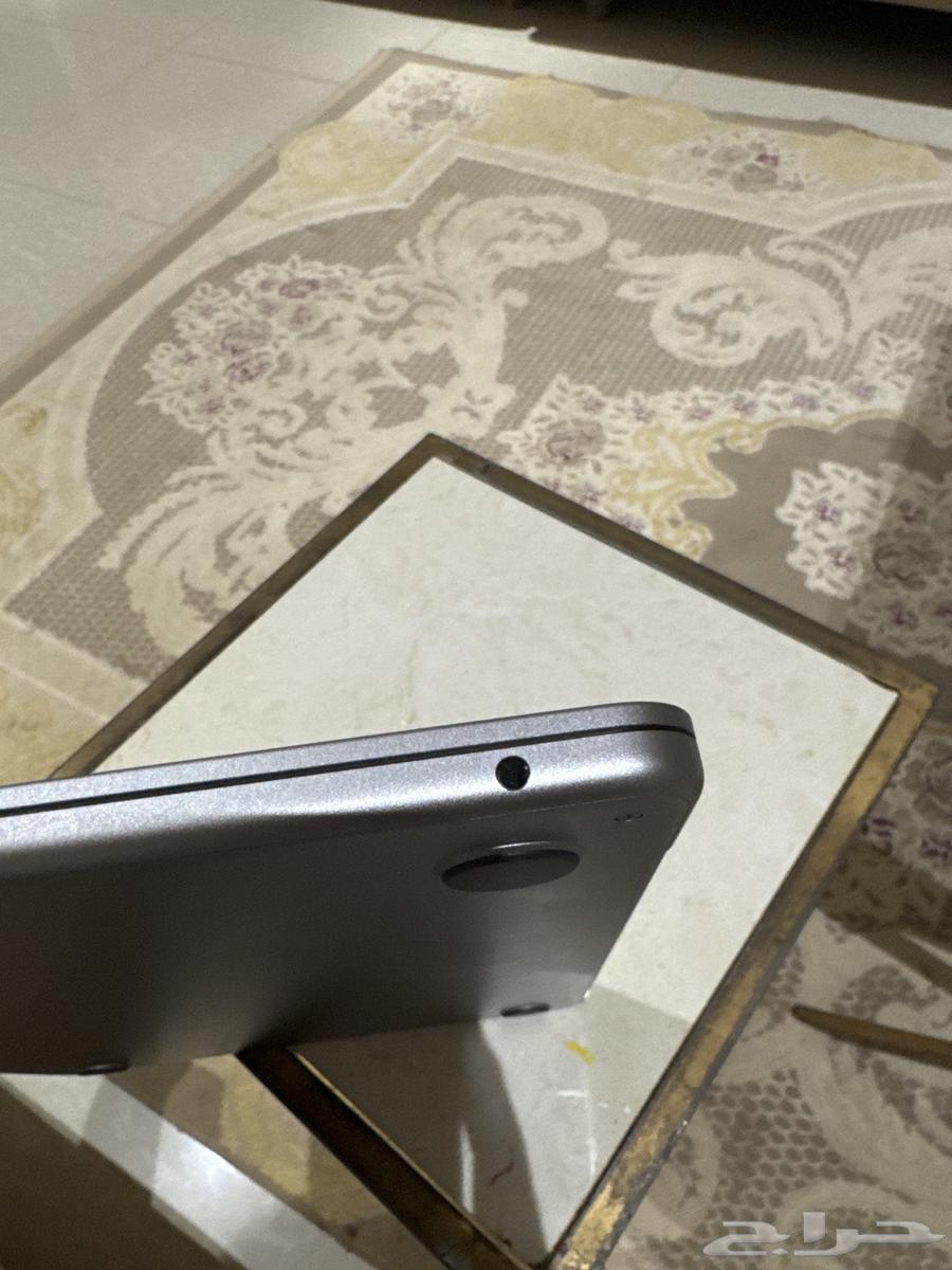 ماك بوك أبل نظيف64384814214657114