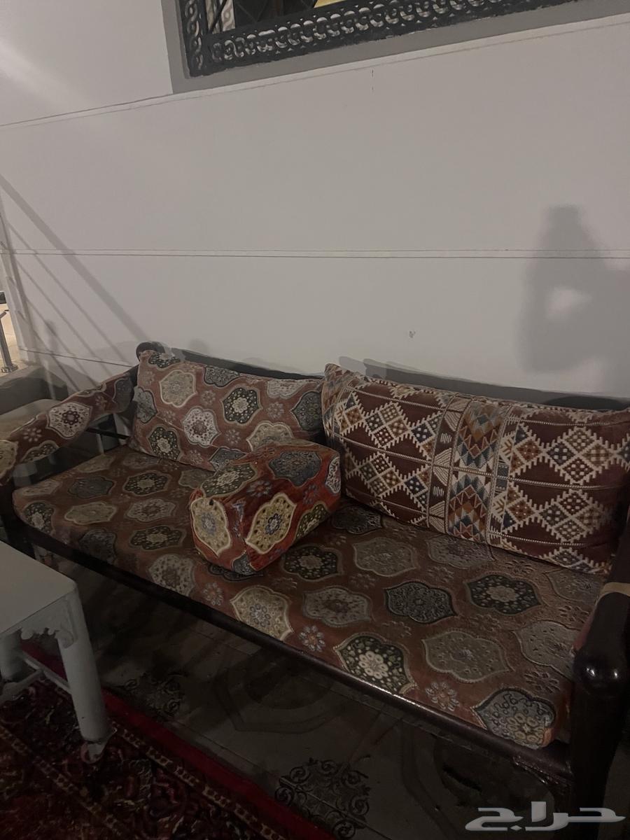 Mattress and two pillows with base64380244022147110