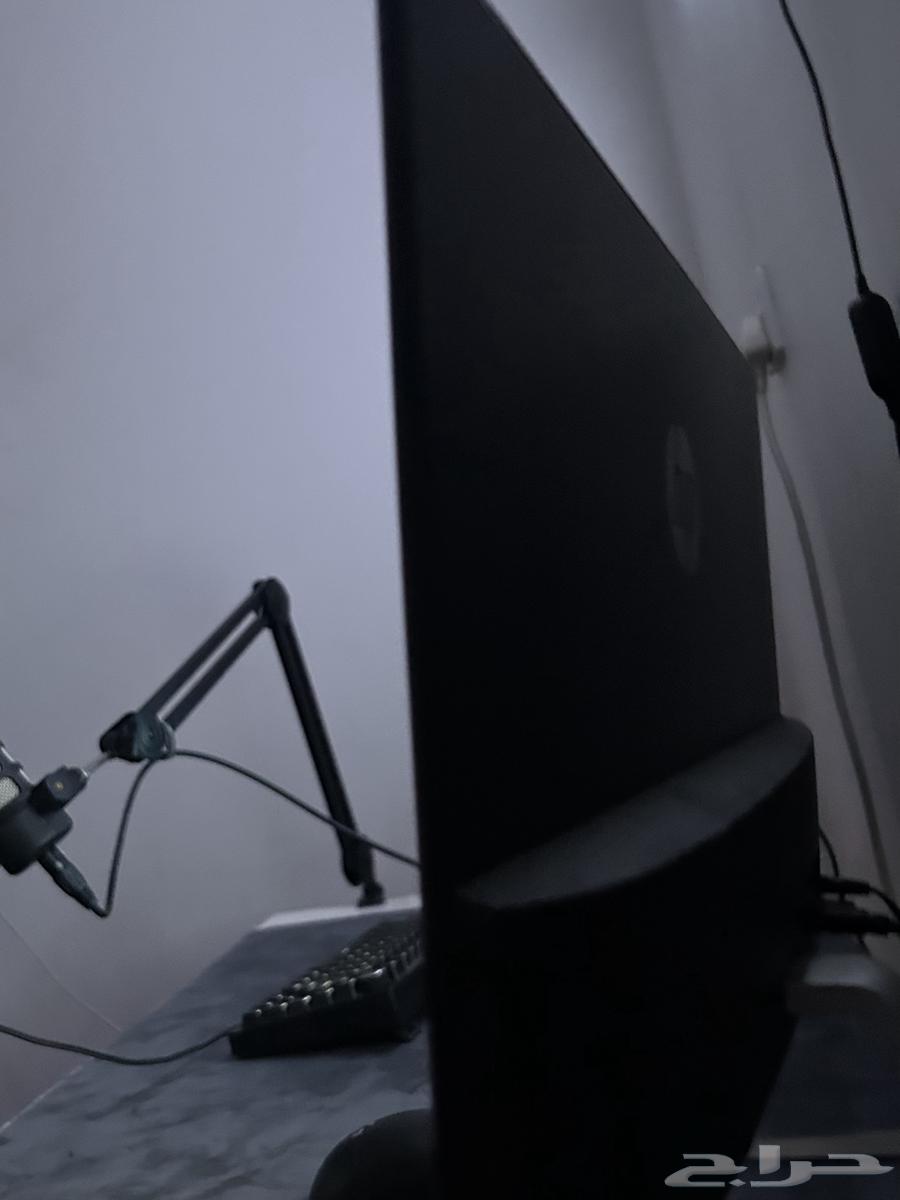 HP 24F desktop monitor, clean64380696656259110