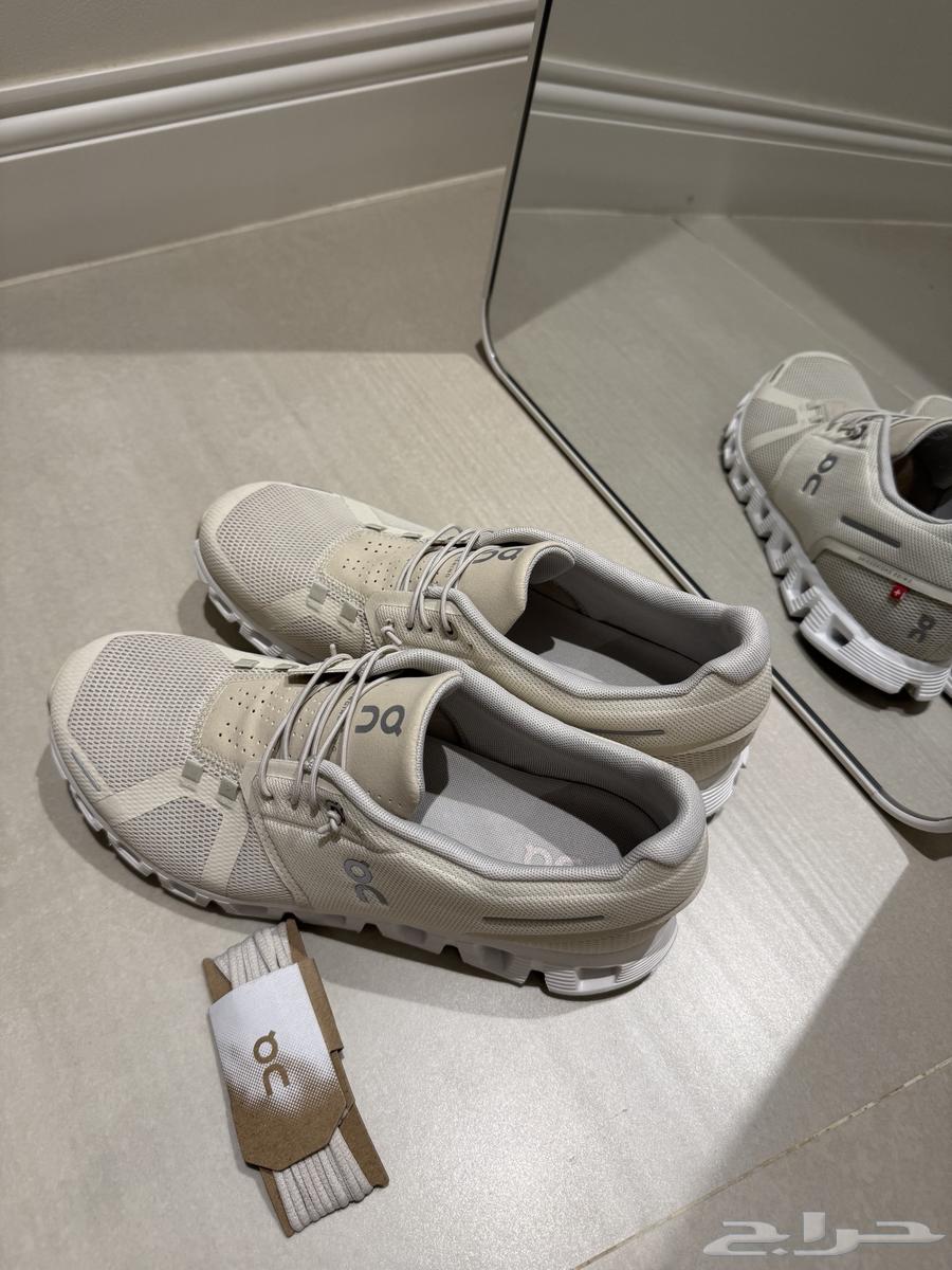 جزمة نسائية شوز نسائي on running64506034762883111